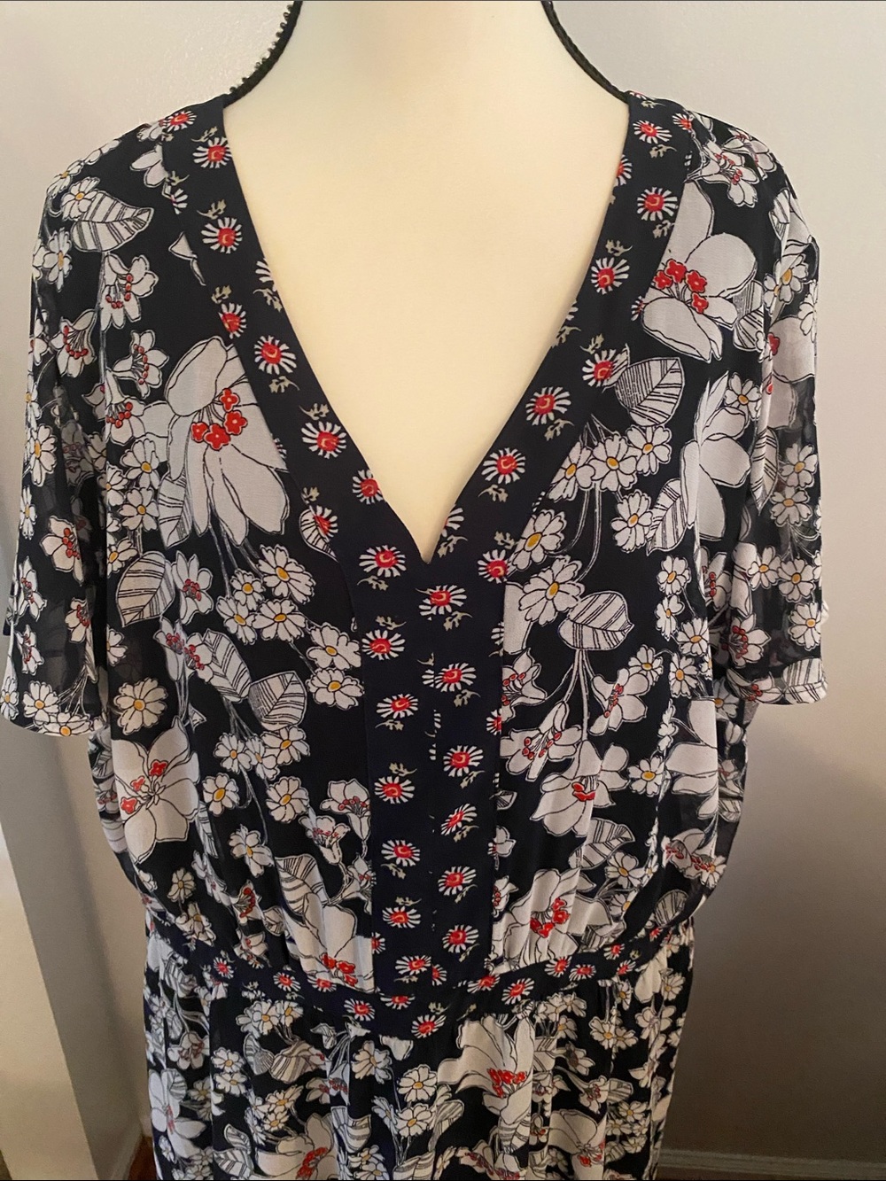 Lane Bryant size 24 floral lined  dress - Picture 2 of 10